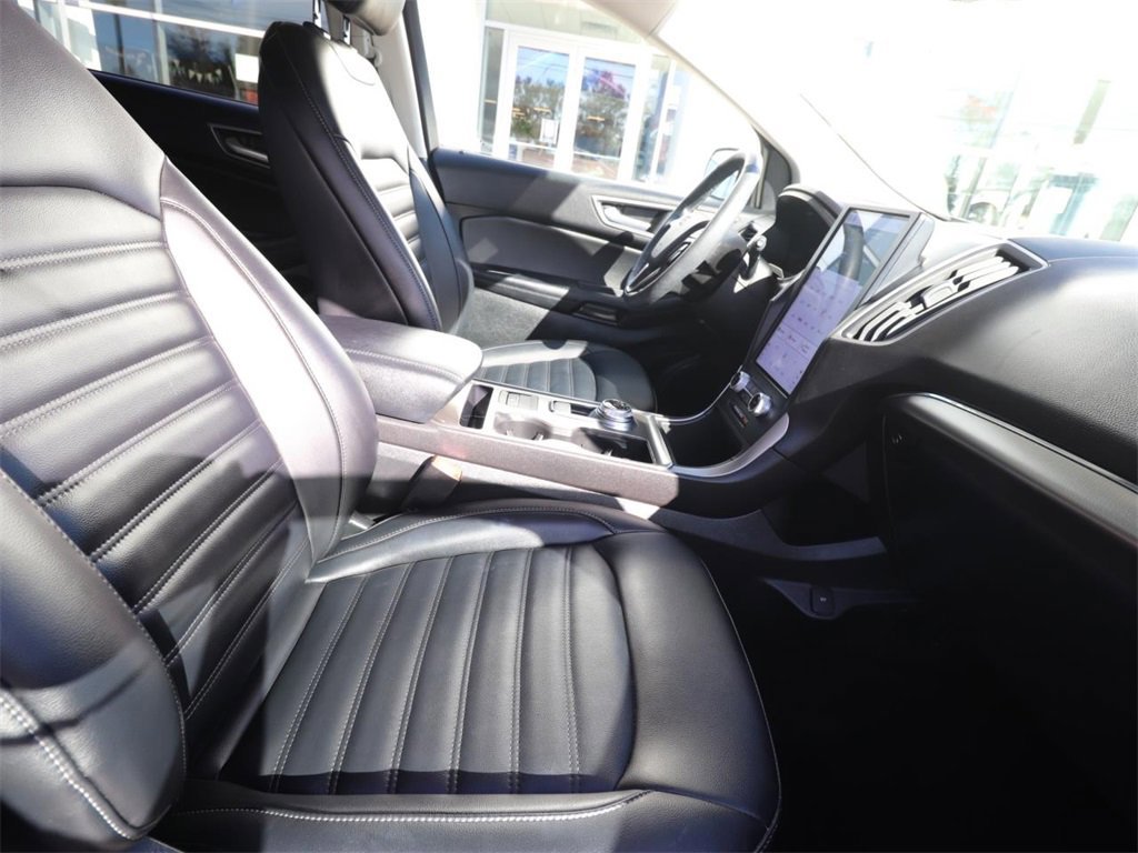 Certified 2022 Ford Edge SEL w/ Convenience Package image 13