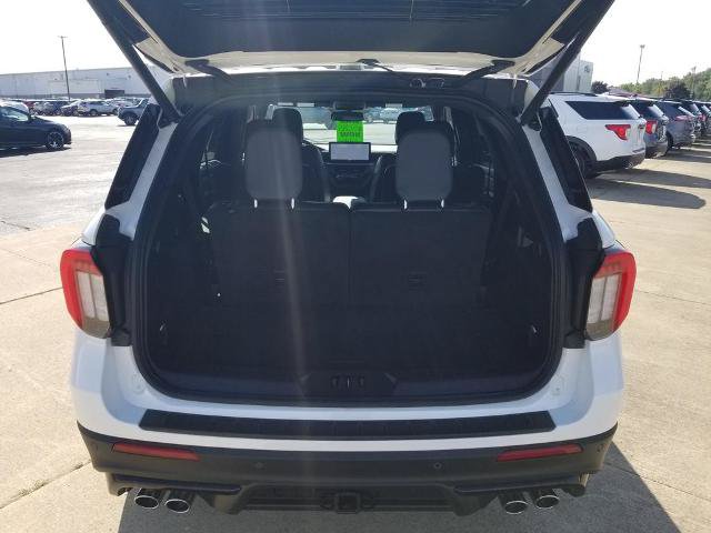 Certified 2025 Ford Explorer ST AWD/4WD image 4