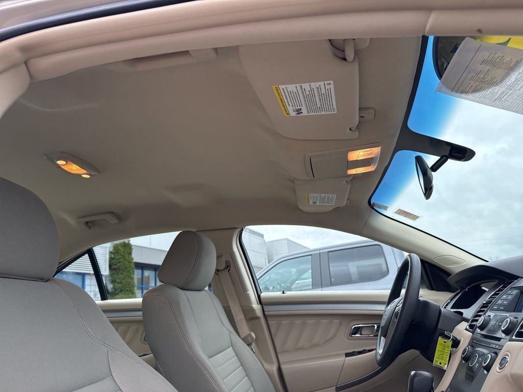 Certified 2018 Ford Taurus SE image 37