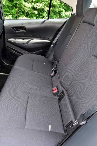 Used 2023 Toyota Corolla LE FWD image 30