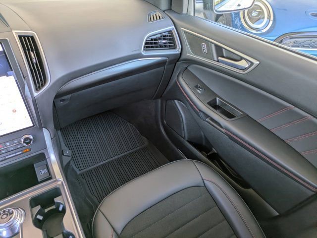 Certified 2024 Ford Edge ST-Line image 14