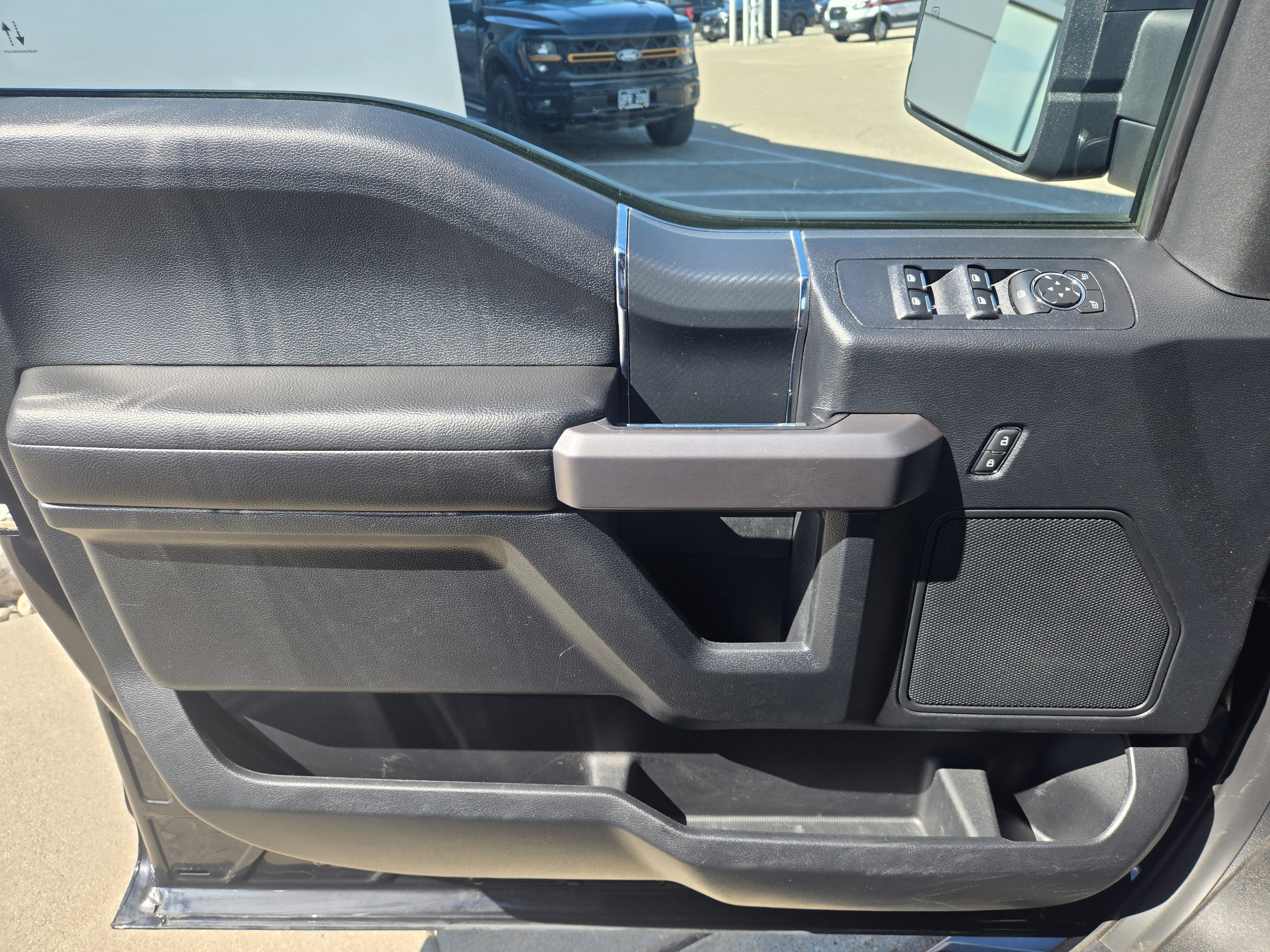 Certified 2019 Ford F150 XLT w/ Equipment Group 302A Luxury AWD/4WD image 21