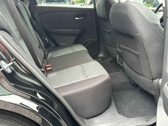 Used 2021 Nissan Rogue SV FWD image 15