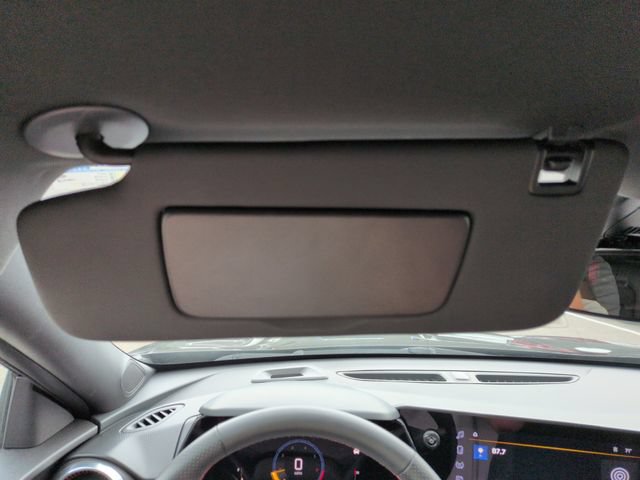 Used 2025 Chevrolet Trax RS w/ Driver Confidence Package FWD image 36