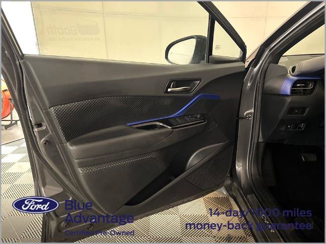 Used 2020 Toyota C-HR XLE FWD image 14