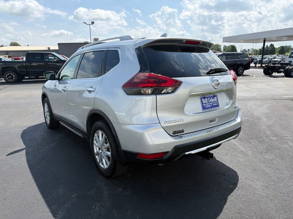 Used 2020 Nissan Rogue SV AWD/4WD image 6
