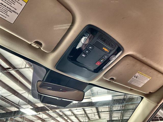 Used 2023 Kia Carnival SX FWD image 31
