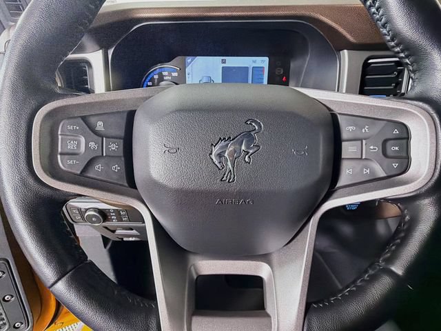 Certified 2022 Ford Bronco Outer Banks w/ Sasquatch Package AWD/4WD image 13