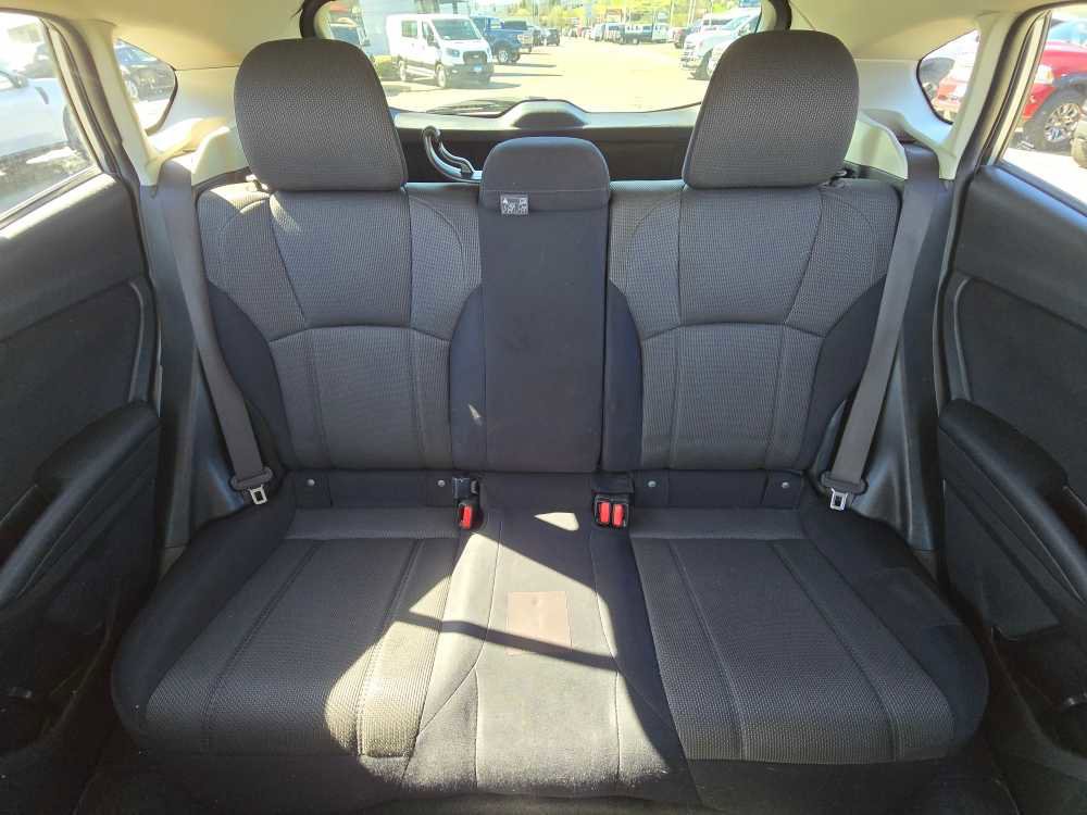 Used 2019 Subaru Crosstrek 2.0i image 18