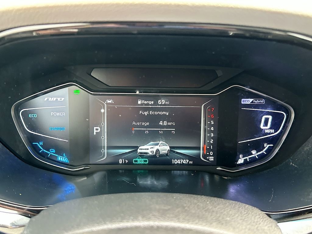 Used 2020 Kia Niro Touring FWD image 12