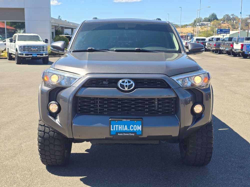 Used 2019 Toyota 4Runner SR5 Premium AWD/4WD image 8