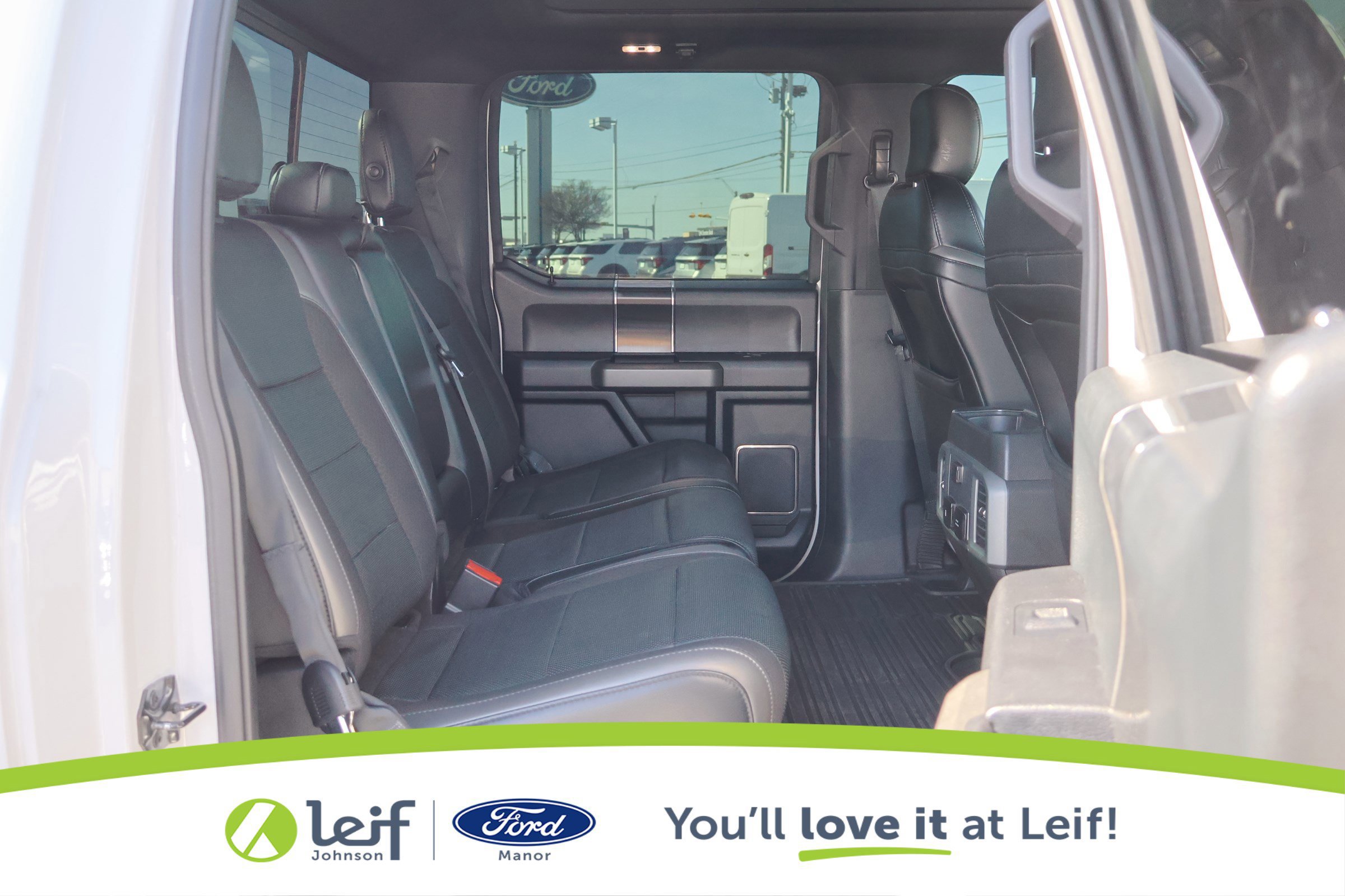 Certified 2019 Ford F150 Raptor w/ Equipment Group 802A Luxury image 32