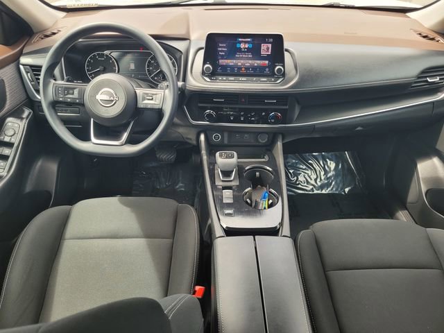 Used 2023 Nissan Rogue S FWD image 16