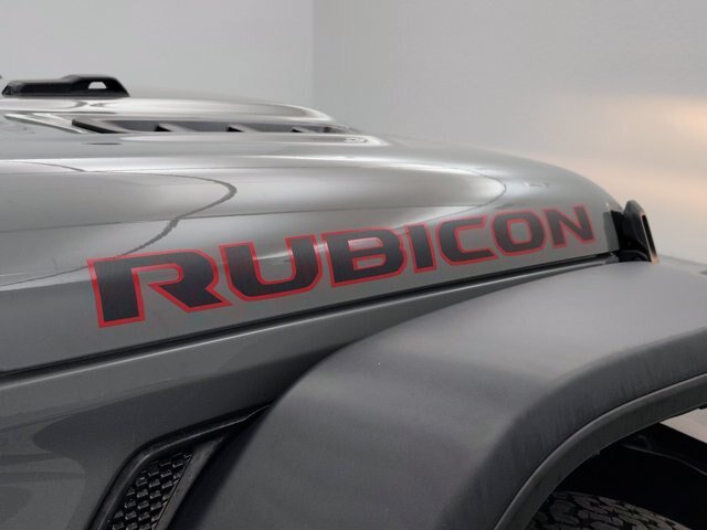 Used 2023 Jeep Wrangler Unlimited Rubicon w/ Cold Weather Group AWD/4WD image 11