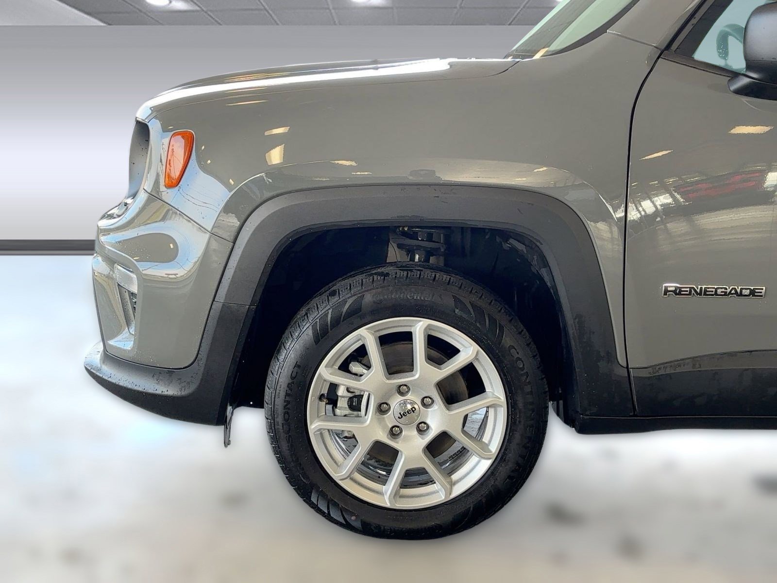 Used 2022 Jeep Renegade Latitude image 11