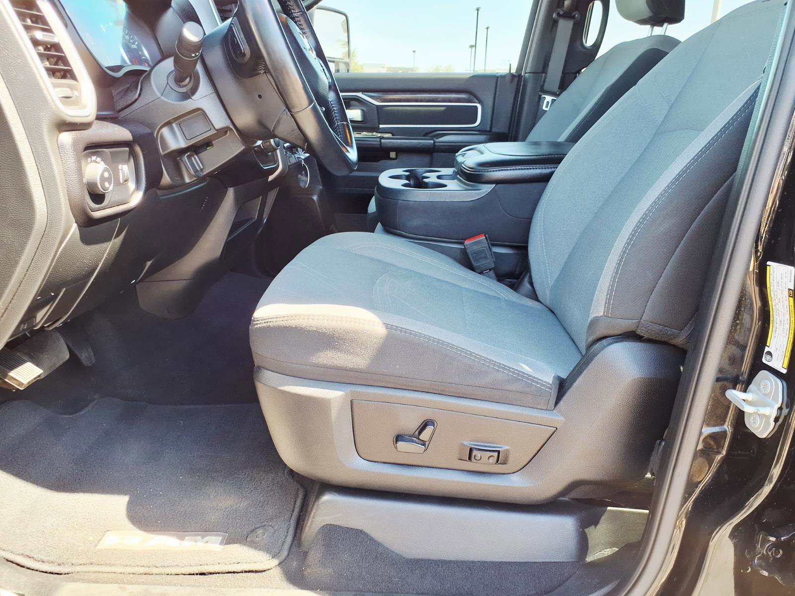 Used 2024 RAM 2500 Big Horn w/ Bed Utility Group image 23