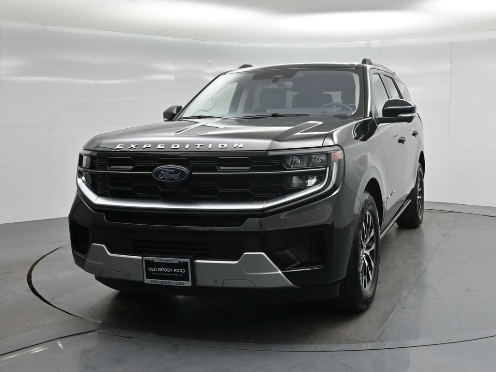 Certified 2025 Ford Expedition Platinum image 55