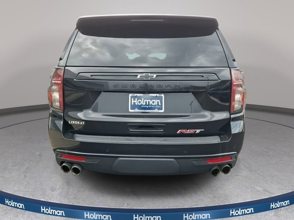 Used 2023 Chevrolet Suburban RST w/ Sport Performance Package image 3