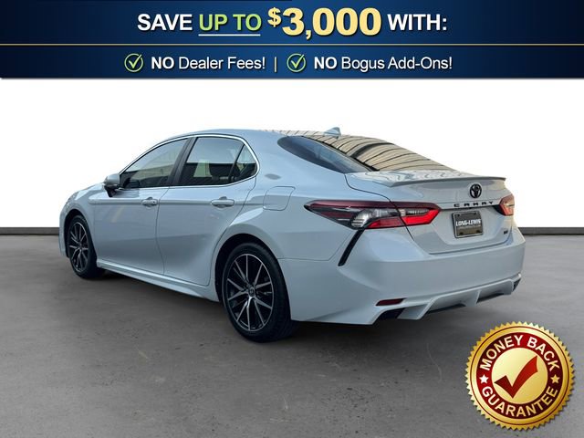 Used 2023 Toyota Camry SE FWD image 4