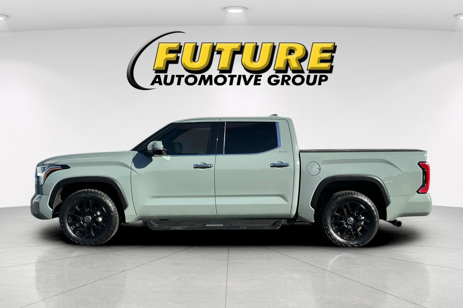 Used 2022 Toyota Tundra Limited w/ TRD Off-Road Package RWD image 6
