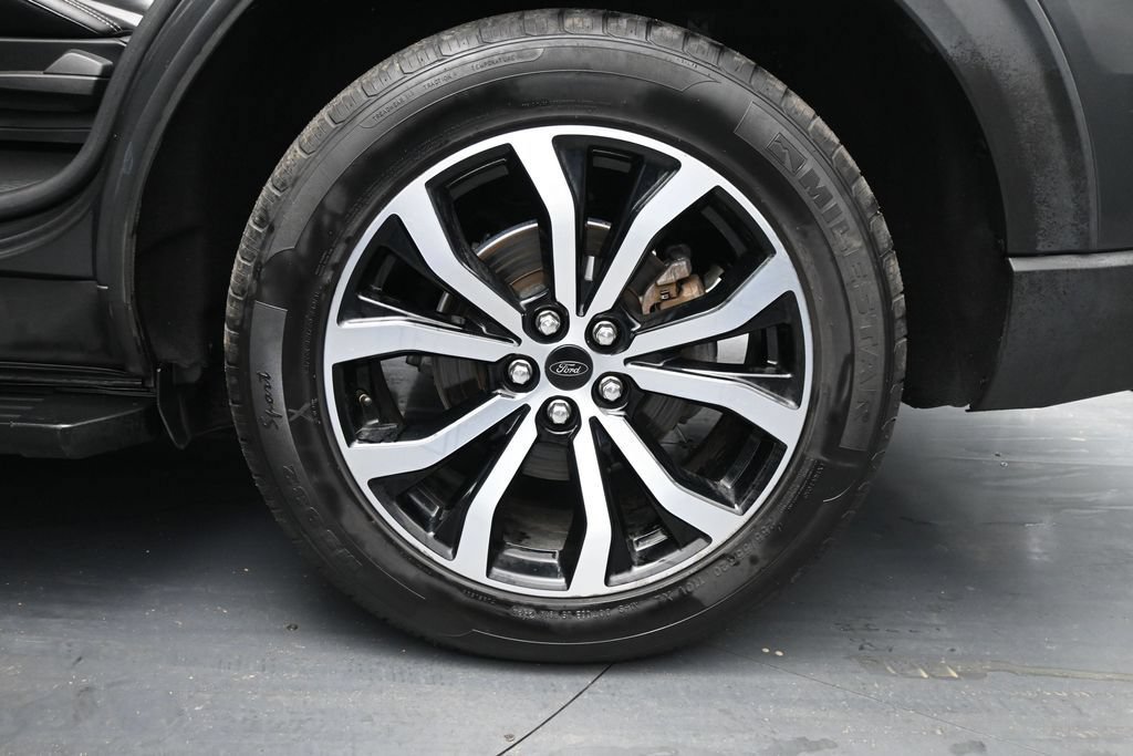 Certified 2020 Ford Explorer ST w/ Premium Technology Package AWD/4WD image 25