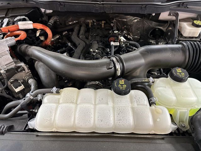 Certified 2024 Ford F150 XLT w/ Mobile Office Package image 15