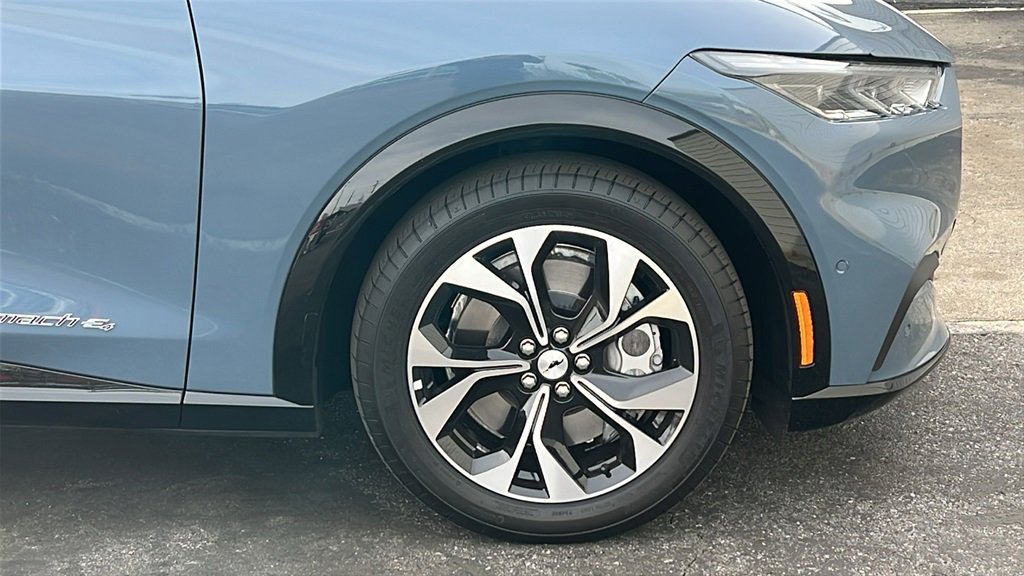Certified 2023 Ford Mustang Mach-E Premium image 6