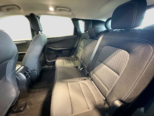 Certified 2025 Ford Escape Active AWD/4WD image 19