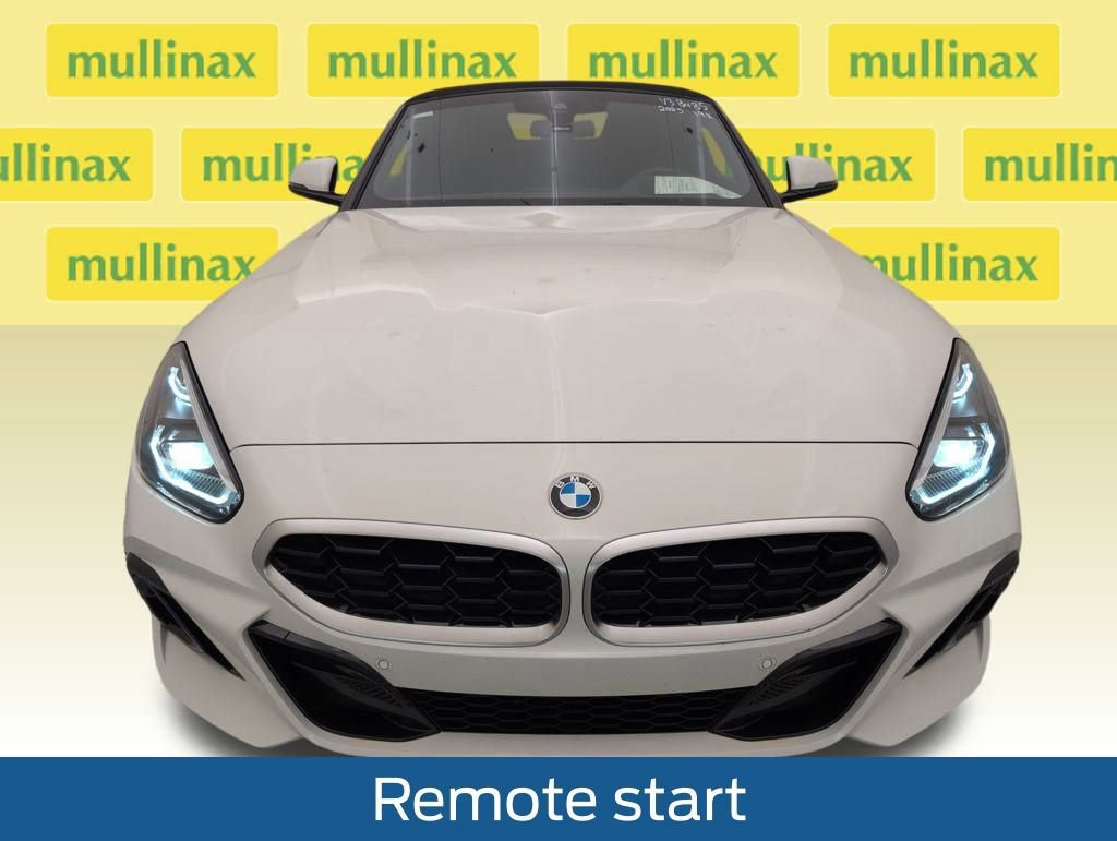 Used 2025 BMW Z4 sDrive30i image 8
