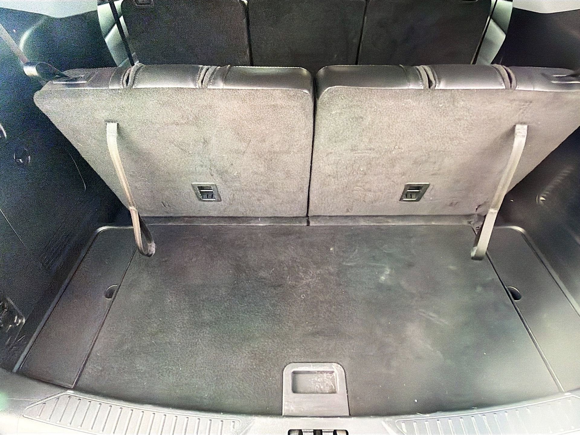 Certified 2023 Ford Explorer XLT w/ Equipment Group 202A image 31