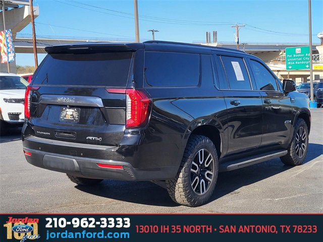 Used 2022 GMC Yukon XL AT4 image 5