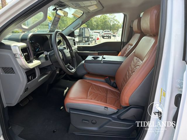 Certified 2025 Ford F350 XLT AWD/4WD image 11