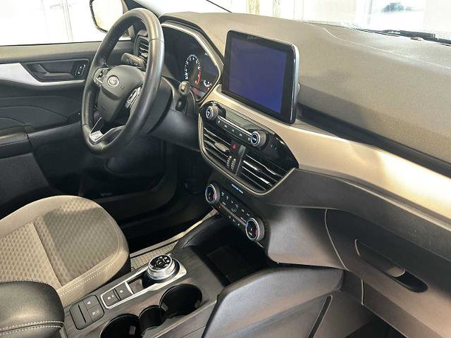 Certified 2022 Ford Escape SE w/ SE Sport Appearance Package AWD/4WD image 27