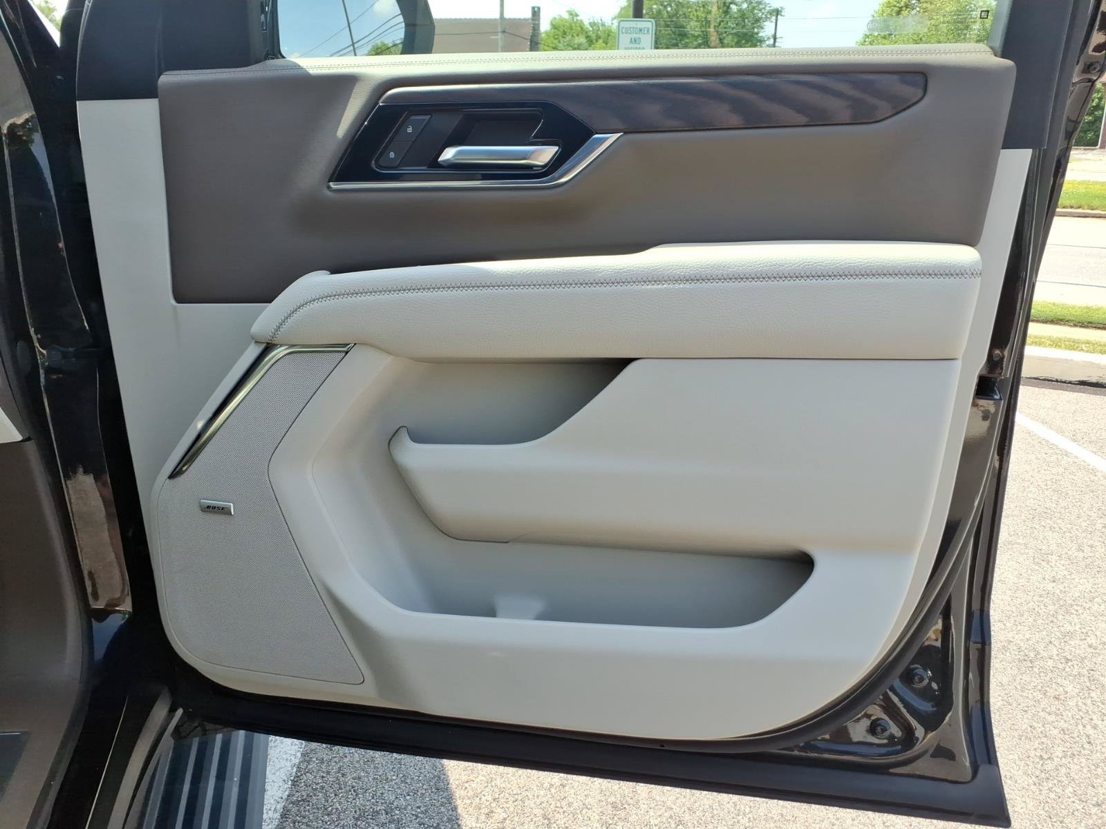 Used 2025 GMC Yukon Denali w/ Denali Reserve Package AWD/4WD image 33