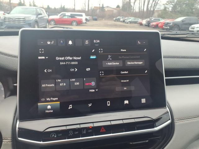 Used 2022 Jeep Compass Limited image 16