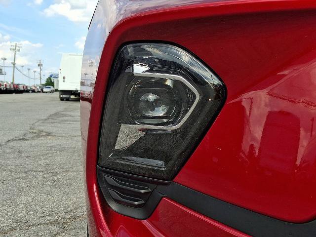 Used 2025 Chevrolet Blazer LT AWD/4WD image 9