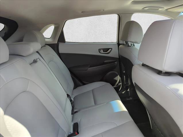 Used 2021 Hyundai Kona Limited image 23