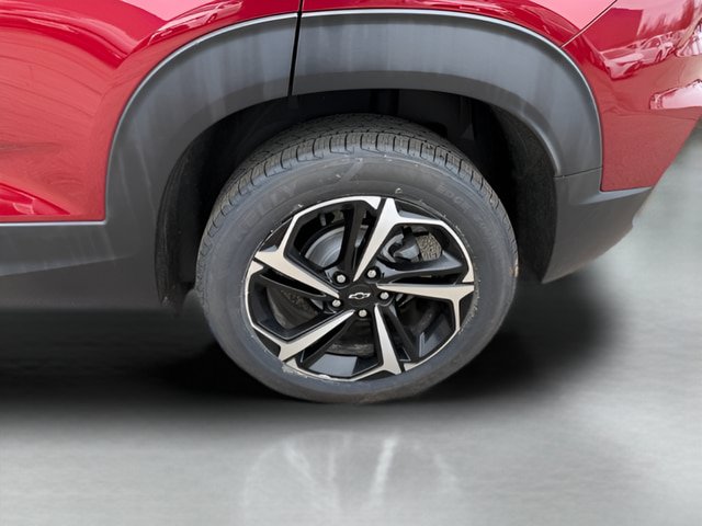 Used 2022 Chevrolet TrailBlazer RS AWD/4WD image 23