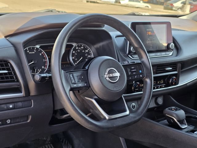 Used 2023 Nissan Rogue SV image 23