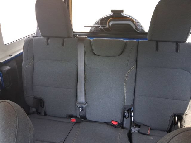 Used 2024 Jeep Wrangler Unlimited Sport AWD/4WD image 16