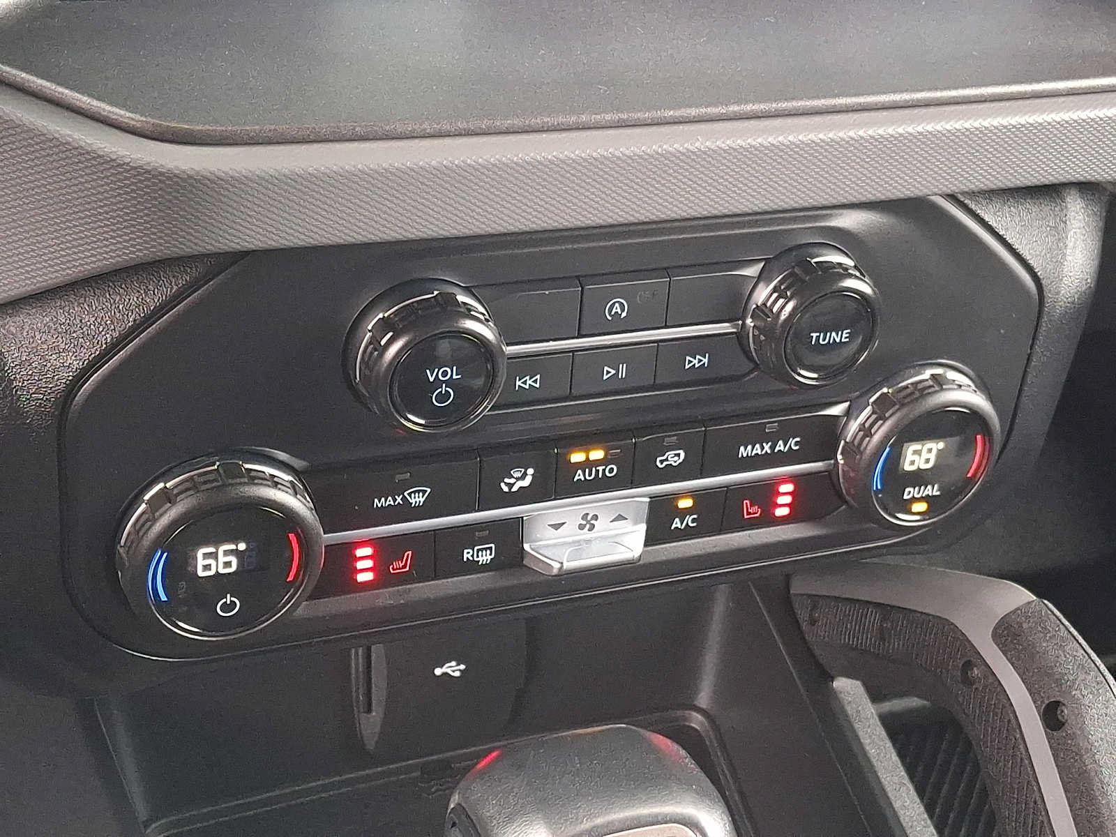 Certified 2024 Ford Bronco Big Bend AWD/4WD image 15