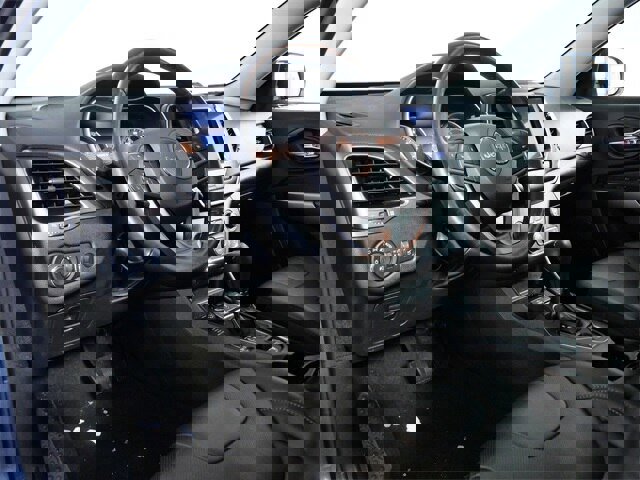 Used 2021 Jeep Cherokee Latitude Lux w/ Sun & Sound Group image 16