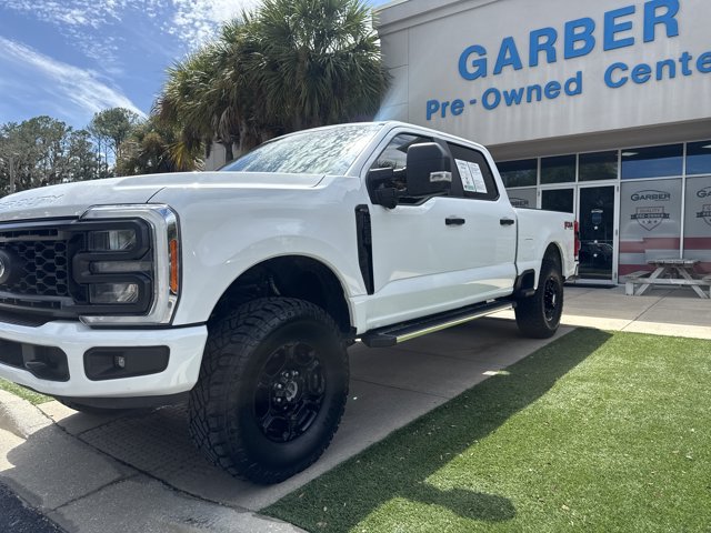 Certified 2023 Ford F250 XL w/ STX Appearance Package AWD/4WD image 8