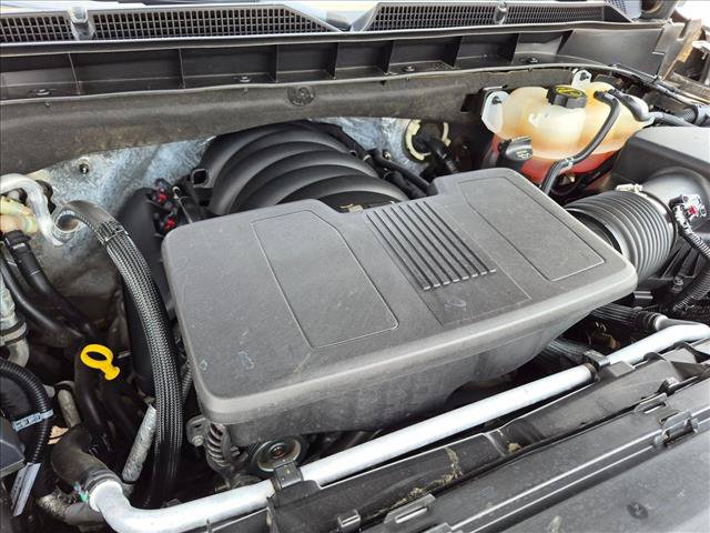 Used 2024 GMC Yukon AT4 w/ Technology Package AWD/4WD image 24