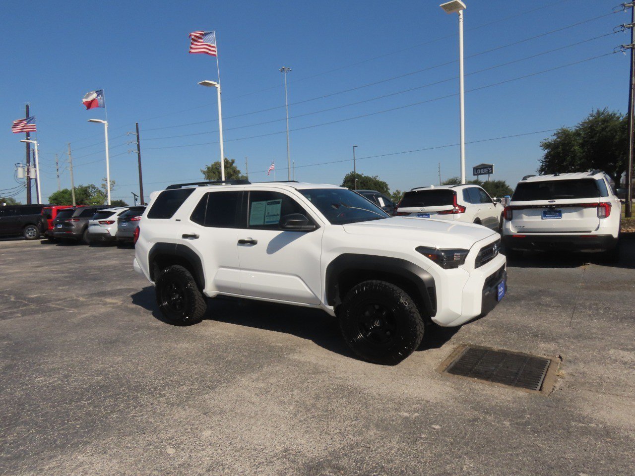 Used 2025 Toyota 4Runner SR5 RWD image 7