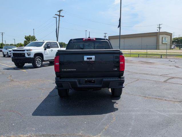 Used 2022 Chevrolet Colorado LT w/ LT Convenience Package AWD/4WD image 8