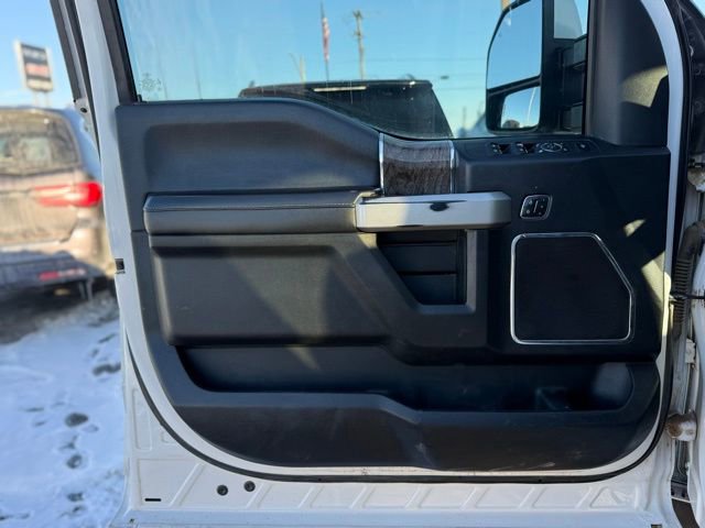 Certified 2019 Ford F350 Lariat w/ Lariat Ultimate Package image 6