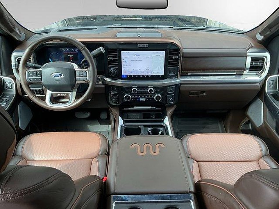 Certified 2025 Ford F350 King Ranch AWD/4WD image 10