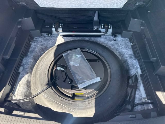 Used 2023 Nissan Rogue SV AWD/4WD image 42