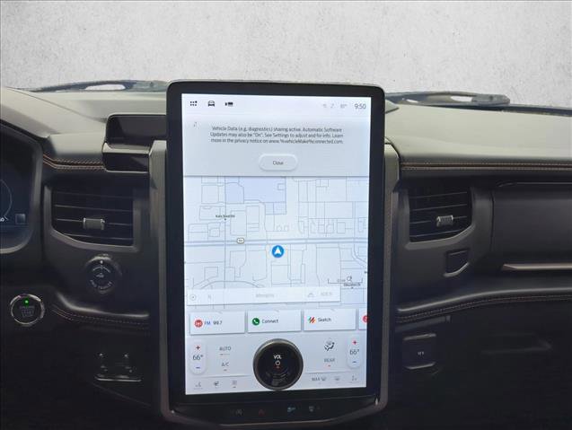 Certified 2024 Ford Expedition Platinum image 13